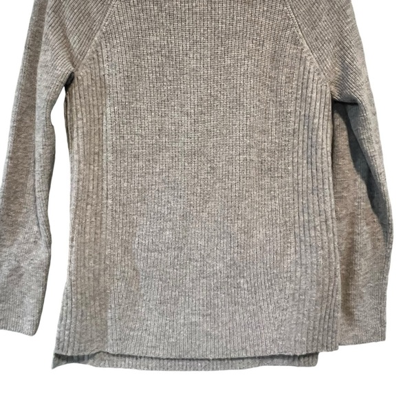 Vince Wool Cashmere Blend Ribbed Gray Sweater with Zipper Accents Medium - Picture 4 of 8